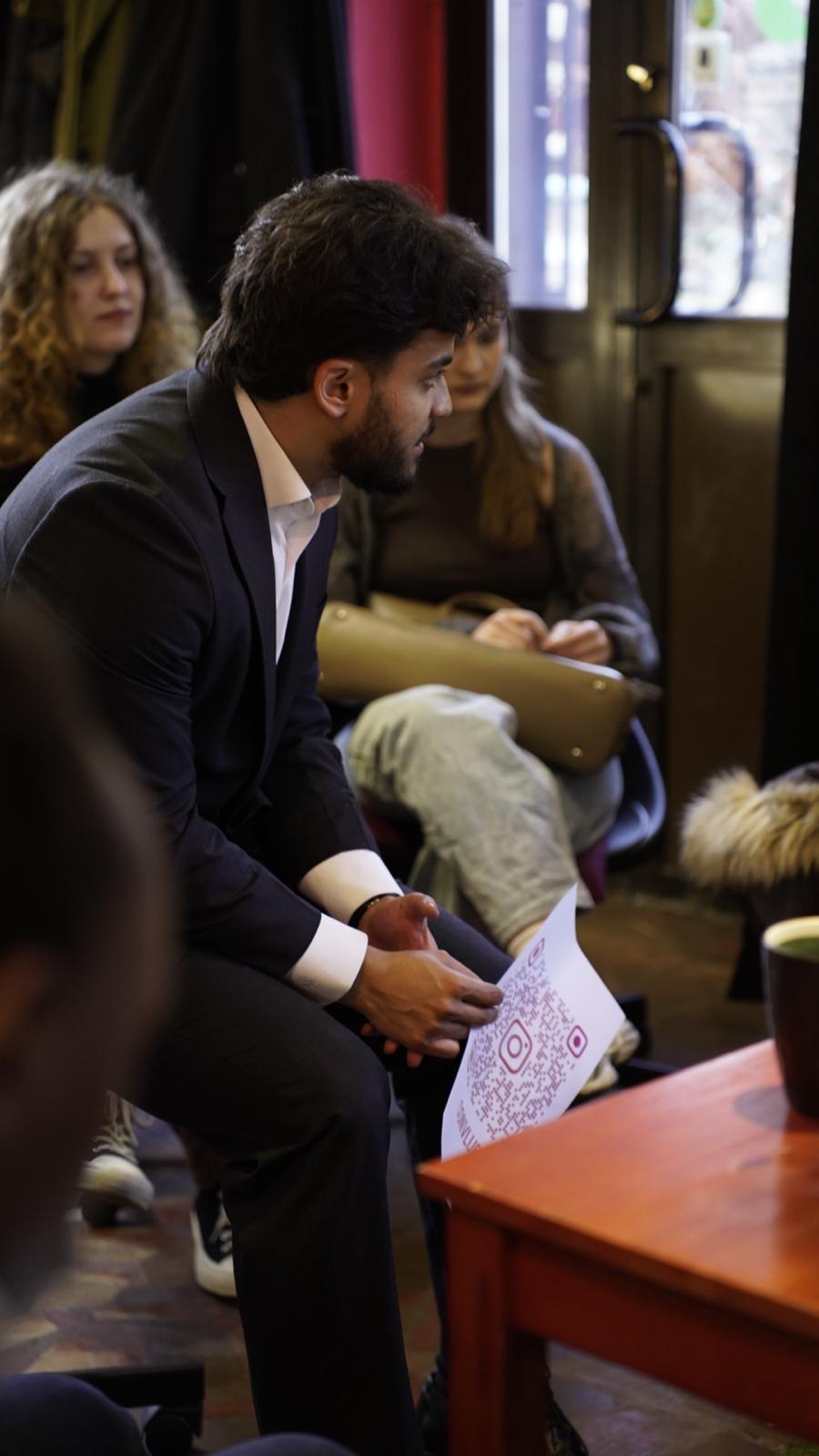 Conversation Club photo 4